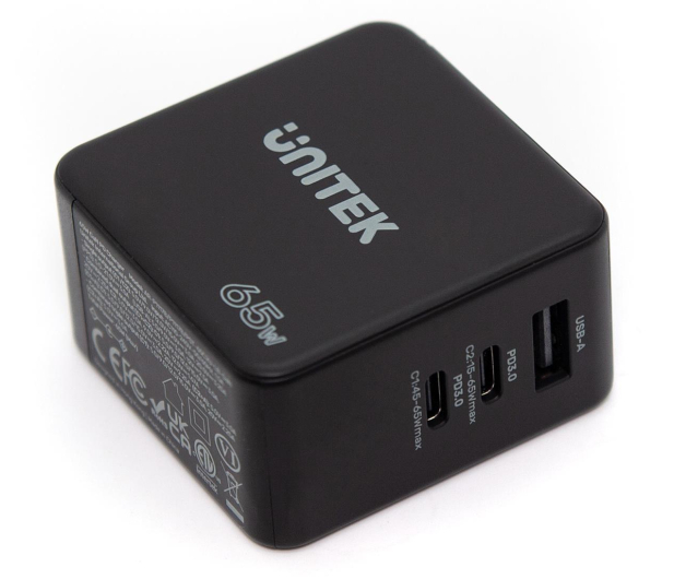 UNITEK Ładowarka Sieciowa Travel GAN 2x USB-C 1x USB-A 65W; P1117B - 1172349 - zdjęcie 3